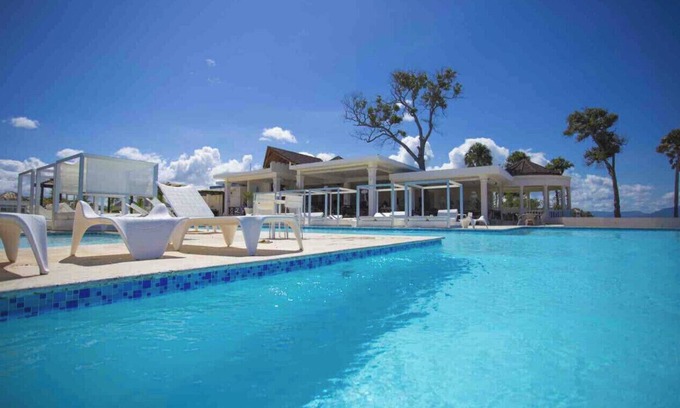 Los Brazos Villa | Premium Luxury Villa 7B Ocean View