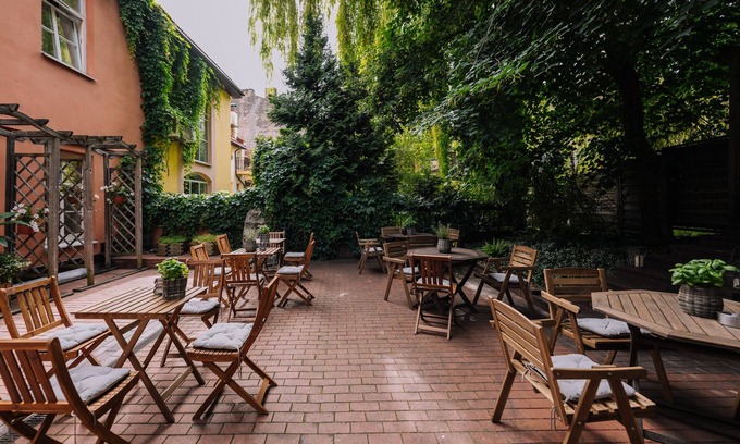 Old Town Hotel | Rinno hotel