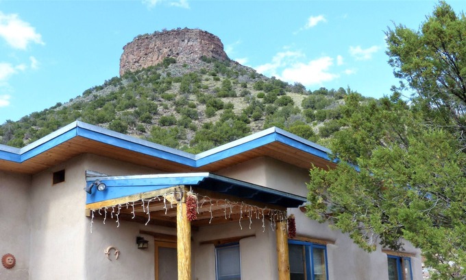 Embudo Casa | Garganta de Rio Grande Casita- adobe tradicional, bañera de hidromasaje, el senderismo, la privacidad