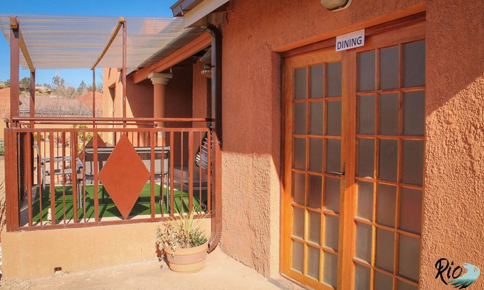 Maseru Casa | RIO GUEST HOUSE LS