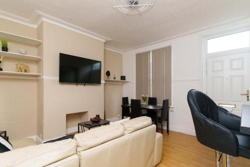 Harehills Casa | Rio House - 2 miles from central Leeds
