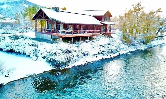 South Fork Cabina | Rio Oasis-Private Boat Ramp (Especiales de agosto) PREGUNTE POR LOS DESCUENTOS EN EFECTIVO