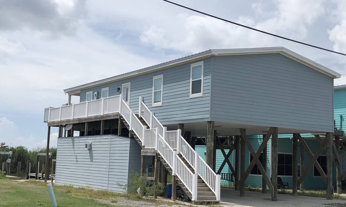 Venice Cabina | Rip Line Lodge at Venice Marina- 3bedroom/2bath lodge