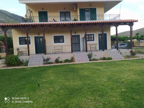 Platees Casa | Riva d' Ostria