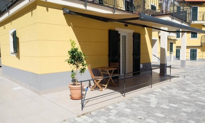 Riva Trigoso Apartamento | Riva Ponente - 150m to the beach - with parking