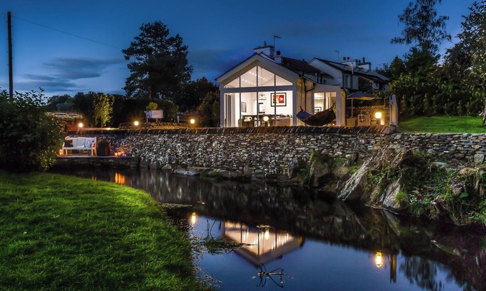 Bowland Bridge Cabaña | River Barn
