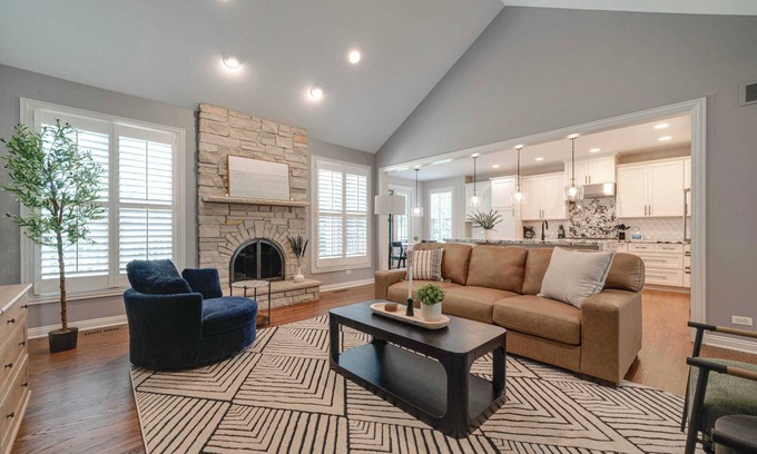 Russell Casa | River Birch Grandeur G#42189