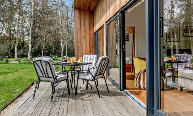 Beckley Casa | River Birch in the beautiful Rye
