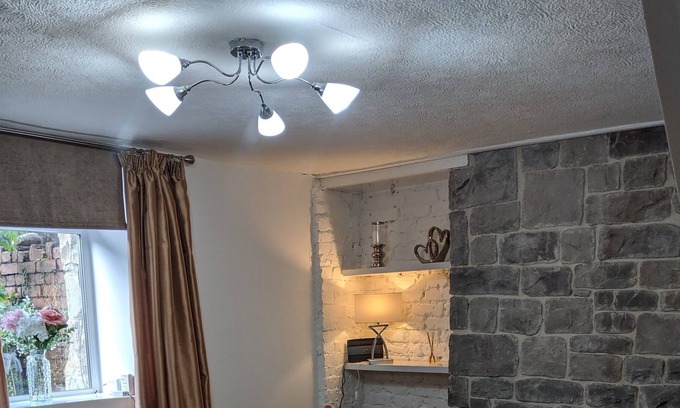 Margam Cabaña | River Cottage Abercraf
