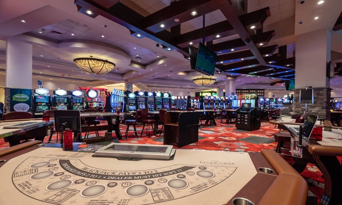Edmonton Hotel | River Cree Resort and Casino