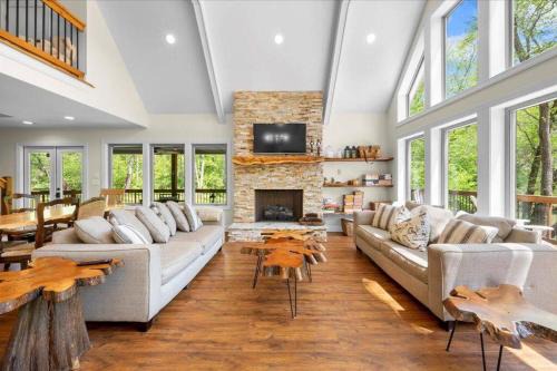 Dahlonega Chalet De Esquí | River Edge Chalet