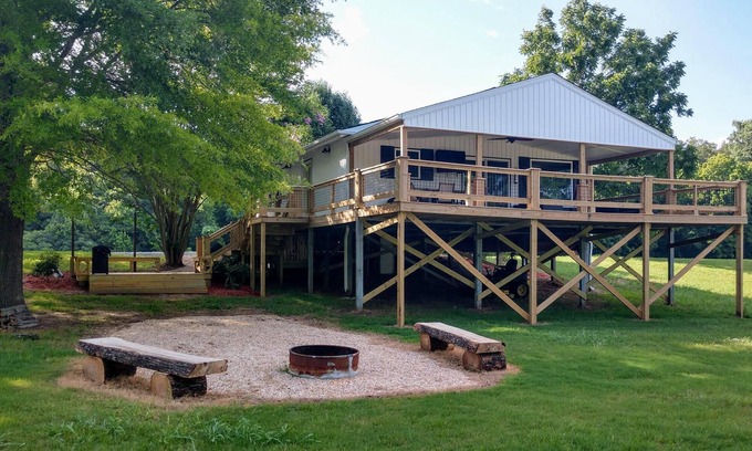 Calico Rock Casa | River Front Home on the White River- Calico Rock