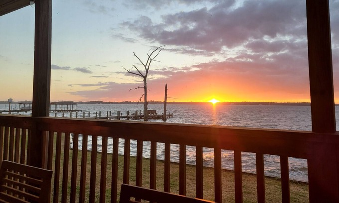 Durants Neck Cama Y Desayuno | River front house