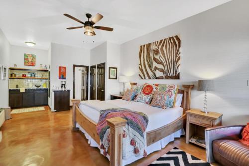 Wimberley Cabina | River Lodge- Llano Suite