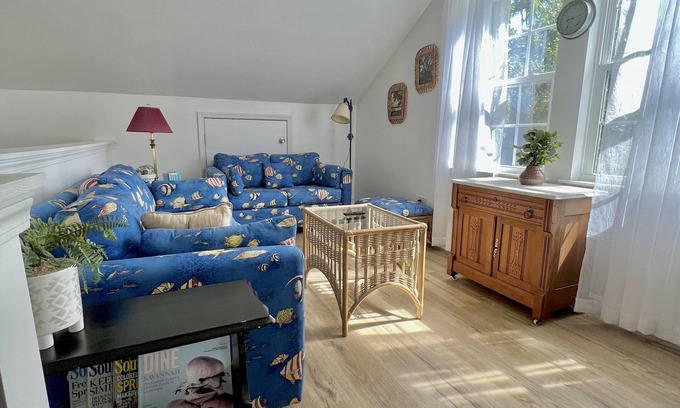 Savannah Apartamento | River Relaxation with amazing sunset views, 15 mins to Beach