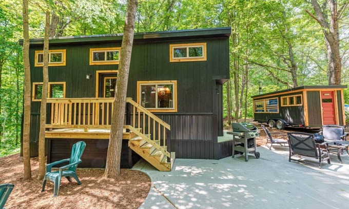 Willard Casa | River Retreat Tiny Homes:Wood Sauna/Rec Room/River