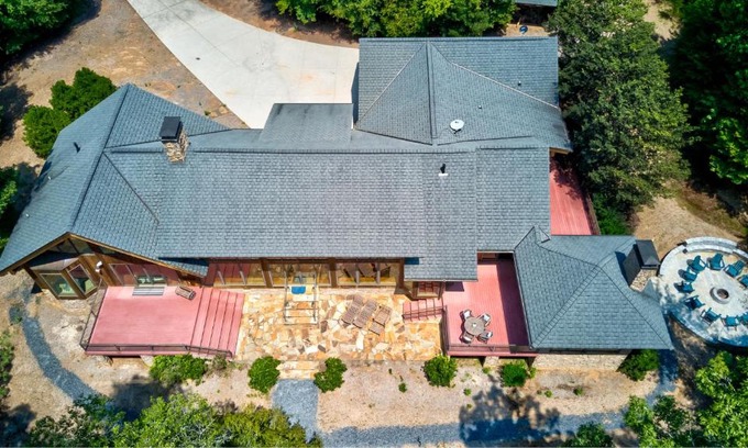 Dahlonega Casa | River Runs Through It
