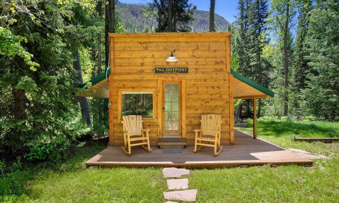 Aspen Cabina | River's Edge | Experience Maroon Bells @ T-Lazy 7