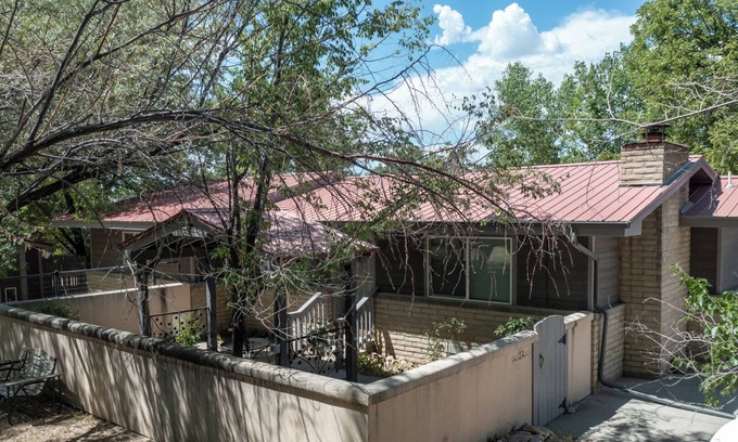 Blanco Casa | "River's Edge Lodge" Fly Fishing on the San Juan River near Quality Waters.