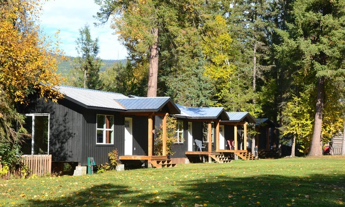 Clearwater Cabina | River's Edge Retreat