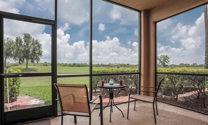 Braden River Condominio | River Strand Condominium with Golf Course Views - Golf Membership Included - Sunnyside Up