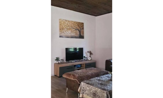 Foca Casa | River valley house
