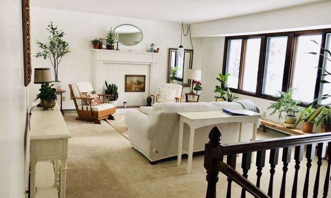 Stillwater Casa | River Valley Retreat. Just minutes from downtown.