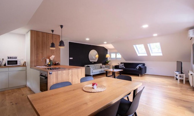 Bohinjska Bela Apartamento | River Valley Vista Apartment