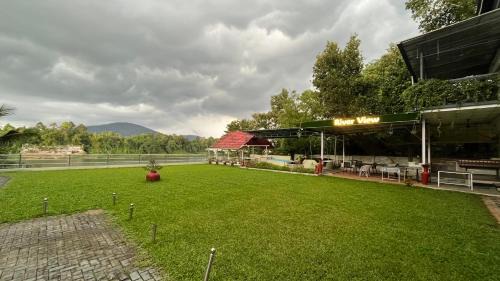 Kodanad Apartamento | River View Apartments a Pet Friendly Retreat