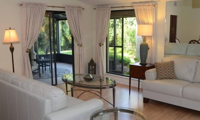 McGregor Casa | River View Home con privilegios de golf y tenis
