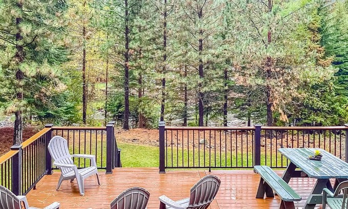 Joseph Casa | Riverbend