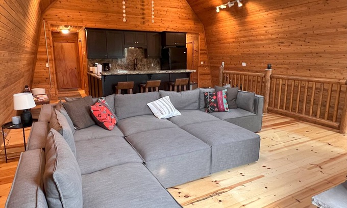 Swan Valley Casa | Riverfront Bliss: Unwind in a Serene Cabin on the South Fork of the Snake River