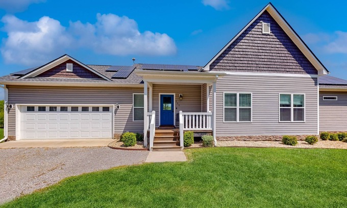 Dixon Springs Casa | Riverfront, dog-friendly home with large property, playhouse, firepit & den