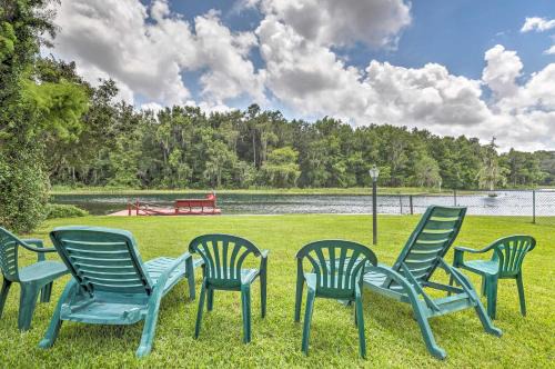 Dunnellon Casa | Riverfront Dunnellon Home with Dock and Solarium!
