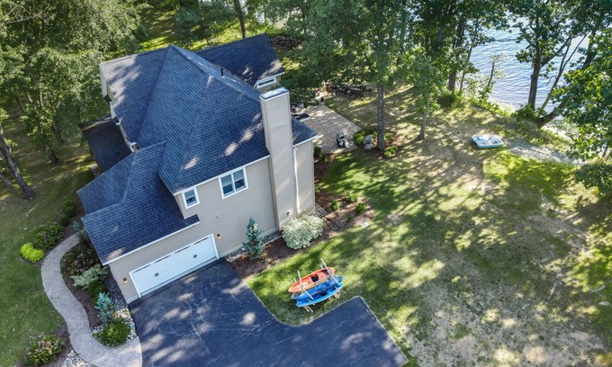 Johnsonville Casa | Riverfront home on the Hudson, minutes to Saratoga
