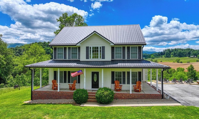Bristol Cabina | Casa frente al río en el sur del río Holston Perfecto para pescar, caminar, relajarse