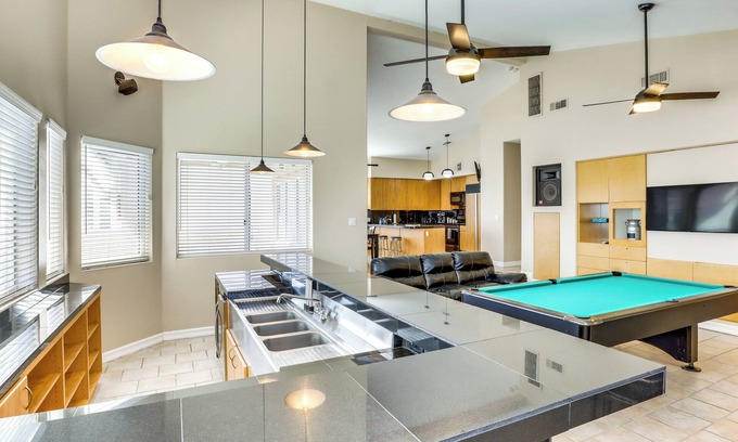Parker Dam Casa | Riverfront Home w/ Dock & Pool Table in Parker!