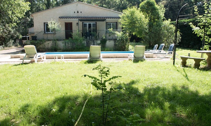 La Roque-sur-Ceze Casa | Encantadora casa con piscina privada a lo largo del río entre Aviñón y Uzes