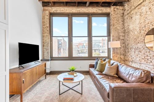 Downtown St. Louis Apartamento | Riverfront Loft - Walk to Arch, Casino, Convention Center