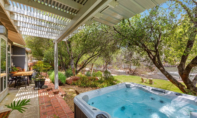 Three Rivers Casa | Riverfront Paradise at Redrock Villa
