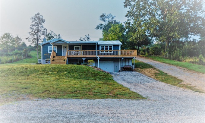 Bluff City Casa | Retiro de South River Riverfront