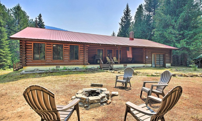 Troy Cabina | Riverfront Troy Cabin Ready with Bikes & Rafts!