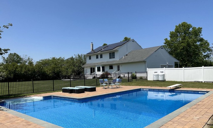 Calverton Casa | Riverhead Heated Pool Oasis near Lavender Fields, Splish Splash and Tanger Mall