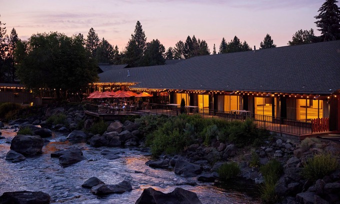Orchard District Complejo | Riverhouse Lodge