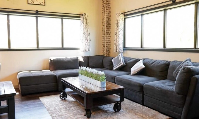 Niles Apartamento | Rivers Edge Lofts - Unit 6
