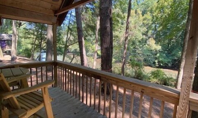 Juliette Casa | Rivers Edge