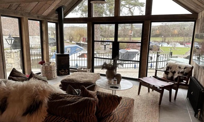 Saltford Apartamento | Riverside 2 Bed Cabin With Paddle Boards & Bikes
