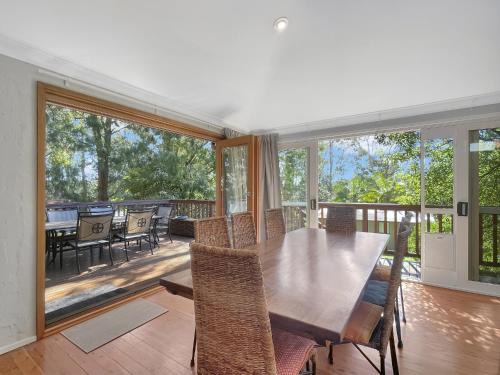 Mossy Point Casa | Riverside 3-Bed Townhouse with Spacious Deck & BBQ