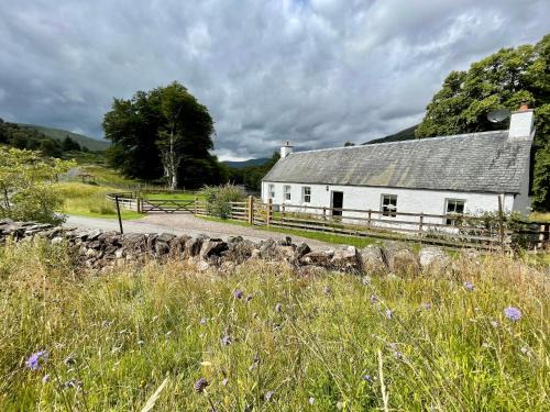 Loch Tay Casa | Riverside Cottage, Bridge of Balgie, Glenlyon, Perthshire