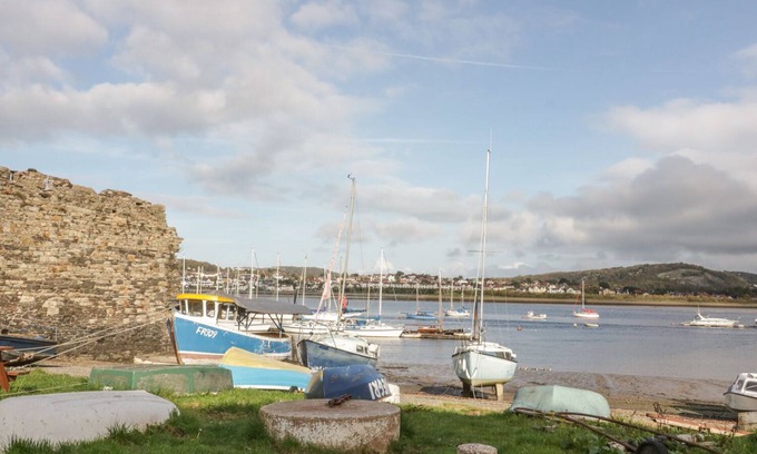 Conwy Cabaña | Riverside Cottage